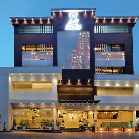 Hotel Novark Munnar Kallar Vattiyar Eksteriør billede